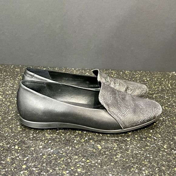 Ecco TOUCH Snakeskin Print Loafer - Picture 4 of 7